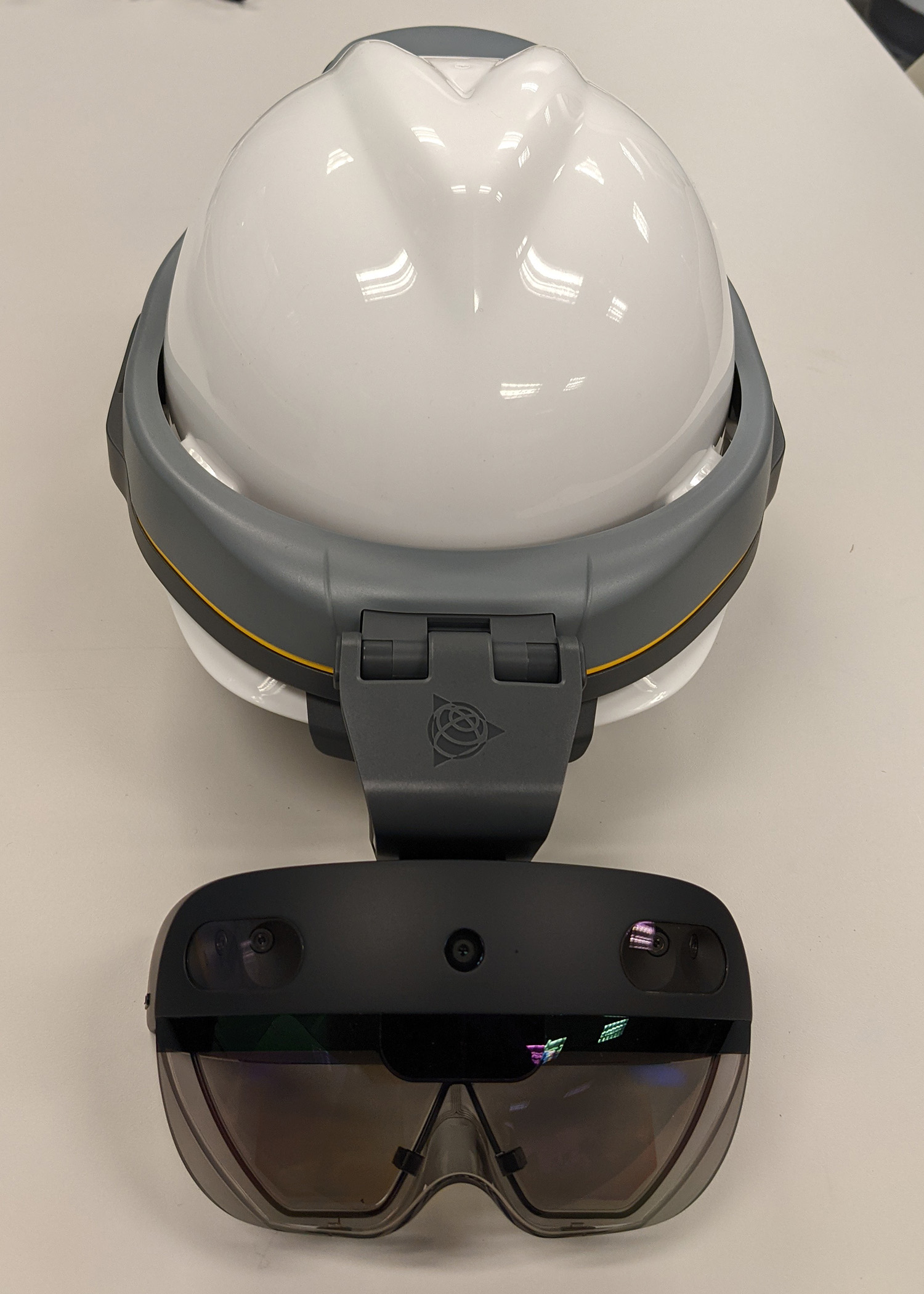 Trimble XR10 HoloLens2　ホロレンズ　美品 　 Trimble XR10 mobiWAN_TR Mobilus HoloLens 2 Full Brim Hardhat